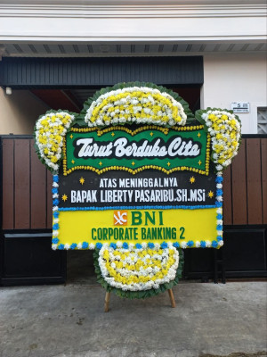 Papan Bunga Duka di Babakanjaya